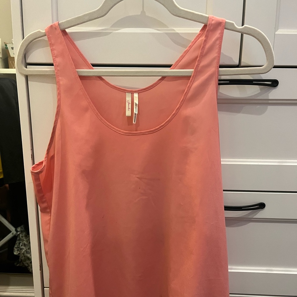 Pink tank top blouse